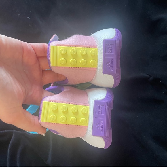 Adidas Lego collab kids shoes - size 1 - Picture 5 of 8